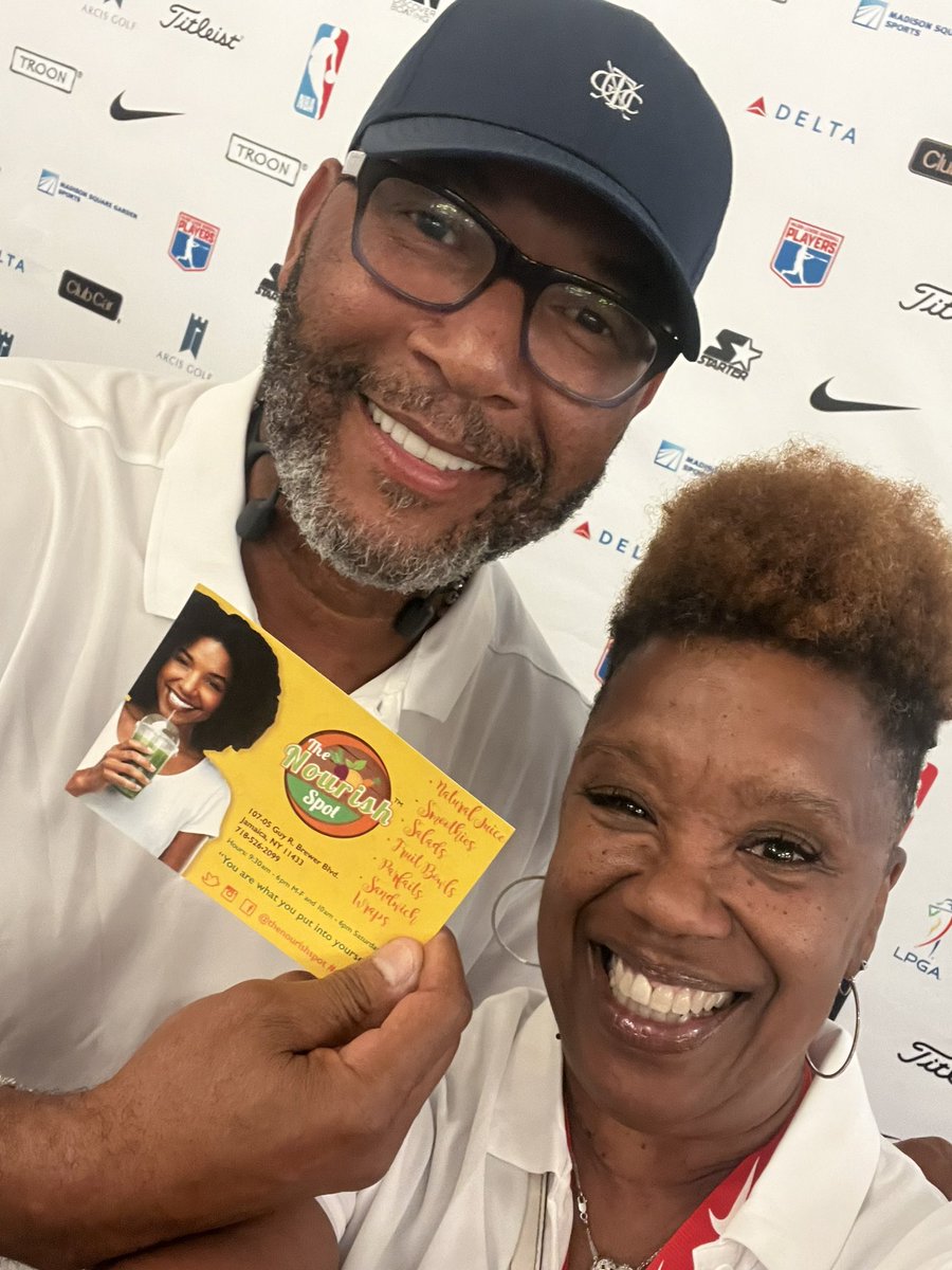 prmaven17's tweet photo. Sunday Funday @CrystalSprings for @OTGClassic ⛳️ tournament!! Awesome playing with @MsLadyLovesGolf of @FinerLifeGolf , Sheenah P and Aisha T as well as meeting former @Mets @garysheffield and @HowardU #golf phenoms Kendall Jackson &amp; Marcus Smith Jr.  #networthing https://t.co/ND4di3Nqyr