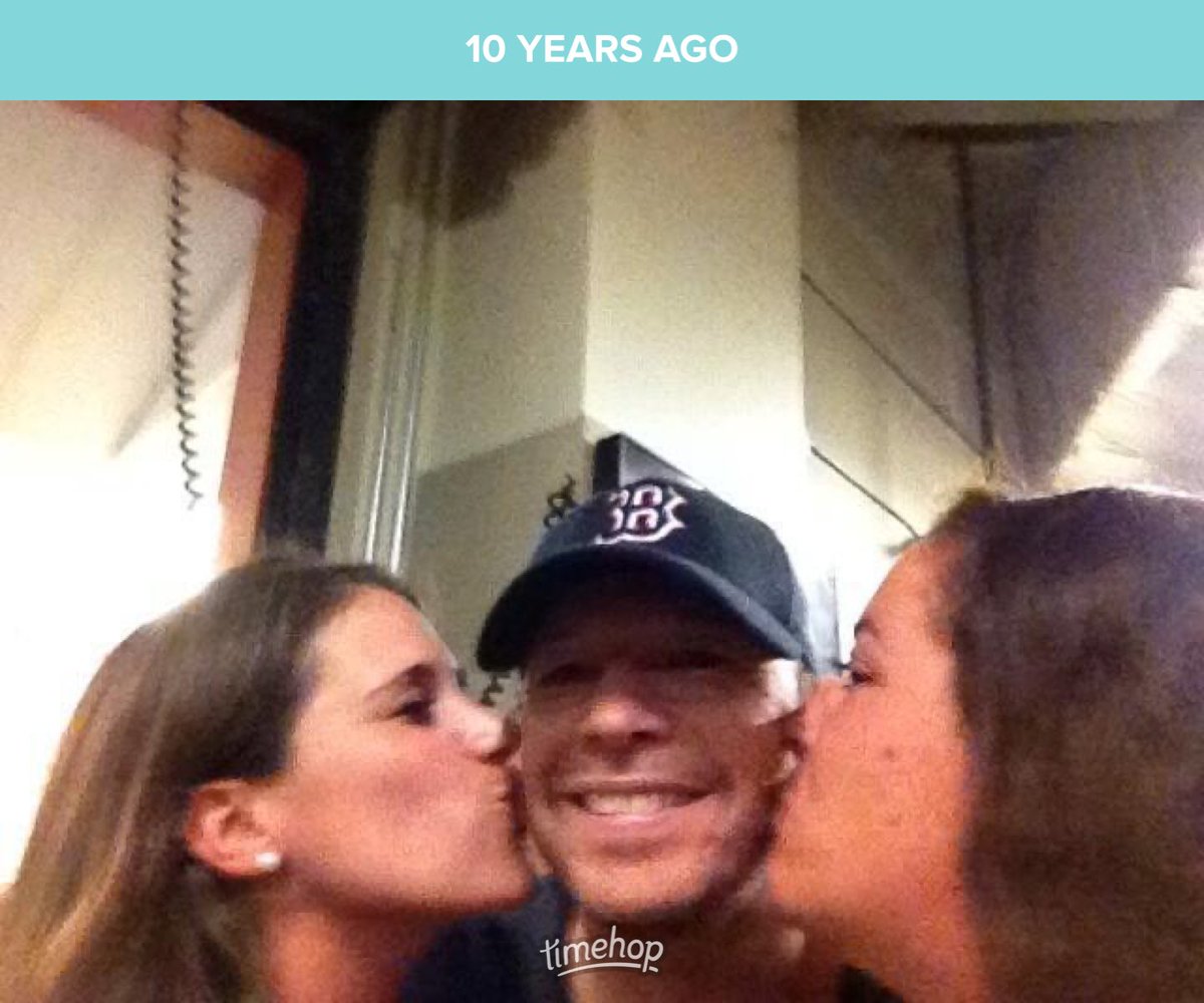 KellyAnne1019's tweet photo. Time flies when you’re having fun (w/ ⁦@DonnieWahlberg⁩ and the rest of ⁦@NKOTB⁩ ) 😘 see you at ⁦@CCMelodyTent⁩ maybe 🤷🏻‍♀️ #IYKYJ https://t.co/fHvEv0THUN