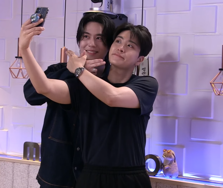 sevendless's tweet photo. 🐥🥹 https://t.co/Wtp7N3qIL1