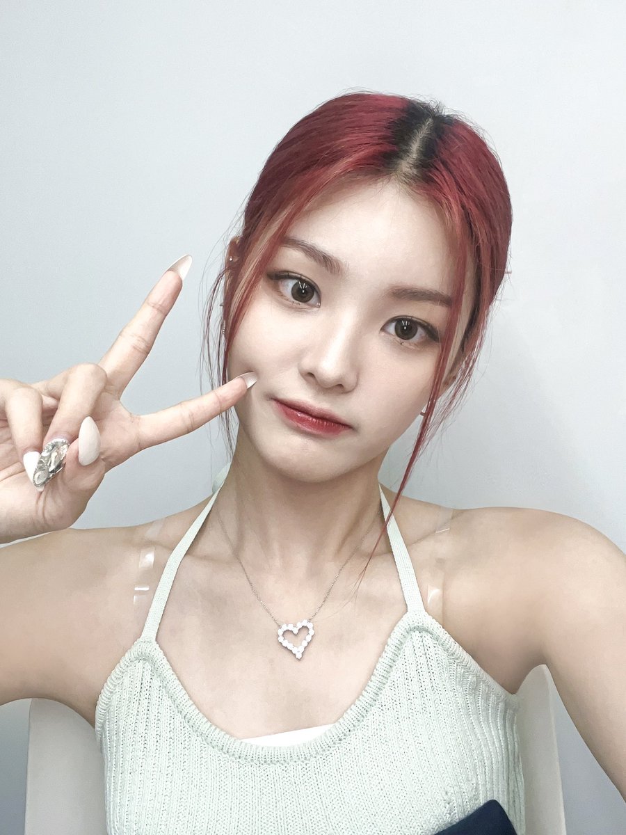 [📢] Mnet <퀸덤퍼즐> 출연 안내   

잠시 후, 10시! ‘#상아 가 출연하는 #퀸덤퍼즐’ 특별 생방송이 시작됩니다 👏
SUMIT 여러분의 힘찬 응원으로 같이 즐겨주세요! 💟

#LIGHTSUM #라잇썸
#SANGAH 
#QUEENDOMPUZZLE