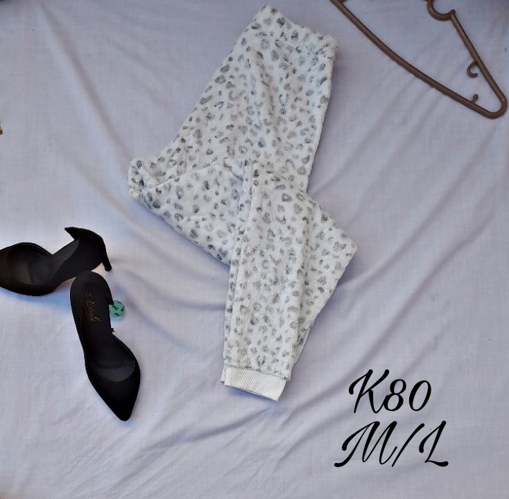 PosHFlaiR's tweet photo. https://t.co/wF8CH3Gm8c
https://t.co/wXCFPirCLx
Follow the above pages
Ending July on a good note
Get a set of fleece bottoms (two) and get a free pair of socks
Fleece Bottoms
#keepwarminstyle
#winter
#July2023
#posh
Happy Shopping 🫶🏾
Call or text us on 0972-946322 https://t.co/xkqSRZ8t2W