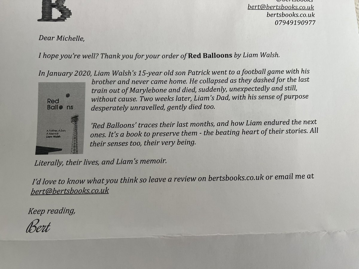 Flowergirl0404's tweet photo. Just received this through the post, @bertsbooks beats you know who with their presentation & love they have for books. Really looking forward to reading this #redballoons #stfc https://t.co/ke4E1Ap6qC
