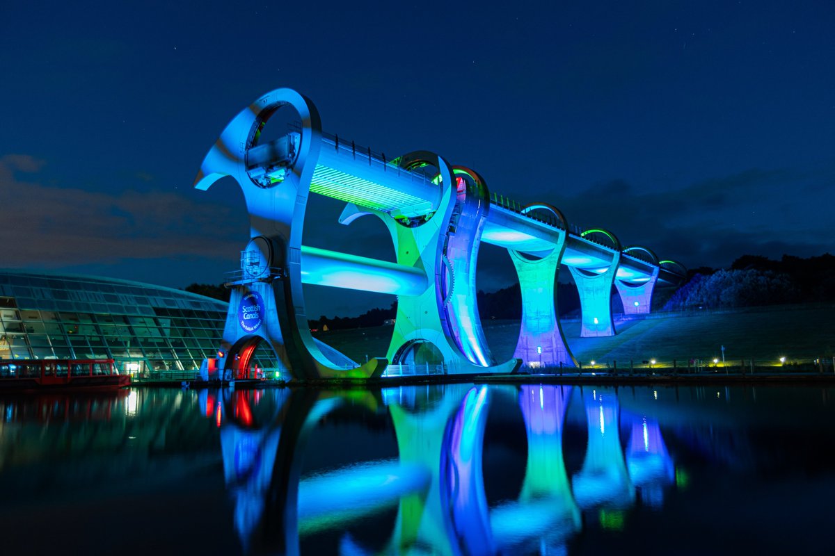 scottishcanals's tweet photo. Tonight the The Falkirk Wheel will light up blue to support World Drowning Prevention Day &amp; today's Water Safety Open Day at The Helix.   #DrowningPreventionDay #RespectTheWater https://t.co/oLbhcflW7x
