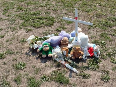 BrantfordPolice's tweet photo. As we approach the 18th anniversary of the discovery of Baby Parker, BPS detectives issue a renewed appeal to the community in the hopes that information combined with new investigative techniques may help move the case forward: https://t.co/Hhbp3aSZ0a https://t.co/a4cXm6bzEs