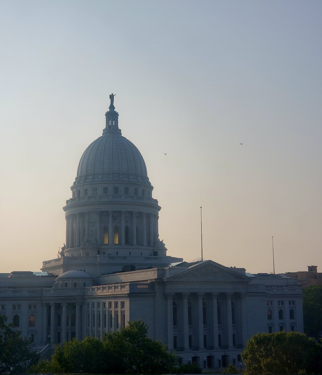 drmachalicek's tweet image. Day 1 of the IES Single-Case Methods Institute and it&apos;s a beautiful day for learning about advancing standards and randomization designs! I had to refrain from adding a line graph graphic to this pic of Capital building.  #IESSCRD