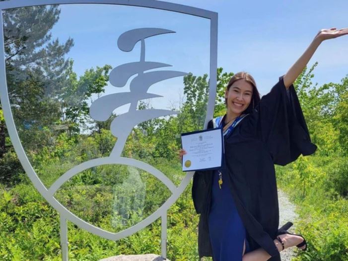 Welcome to Georgian, Dehmin! 👏

“I’m actually the first in my family to graduate high school. I’m the first in my immediate family to attend (postsecondary).”

Health Promotion grad now a role model for her community of Wikwemikong  elliotlakestandard.ca/news/local-new… via <a href="/ELStandard/">Elliot Lake Standard</a>