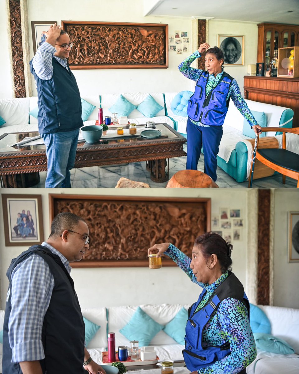 aniesbaswedan's tweet photo. Bu Susi: Pak Anies botak sekarang?
Saya: Habis haji, Bu. Nunggu tumbuh lagi nih.
Bu Susi: Pakai minyak kemiri kaya’ cucu saya, nanti cepat tumbuhnya. Coba ini ramuan bikinan saya sendiri.
Saya: Siap, Bu!

(Silakan buat yg mau coba tips dari Bu @susipudjiastuti ini juga.) https://t.co/mp3EhSUIp7