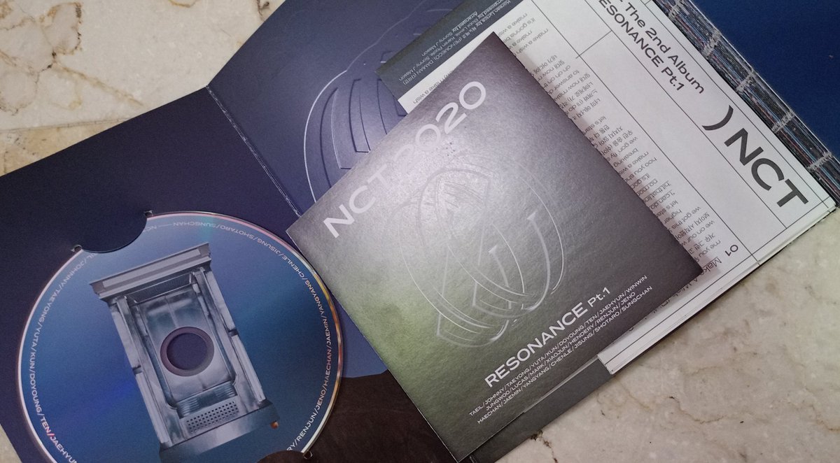 chievagene's tweet photo. [ALBUM ONLY] NCT 2020 RESONANCE Pt. 1 

❗180k (nego tipis)❗

• album only (ada CD + lyrics sheet)
• real pict !!
• get a lot of freebies 🙌🏻

#bu #album #jualalbum #selleralbum #nctalbum #nctresonance #zonauang #ayobeli #nct2020 #selleralbum https://t.co/yJjwpYRkGt