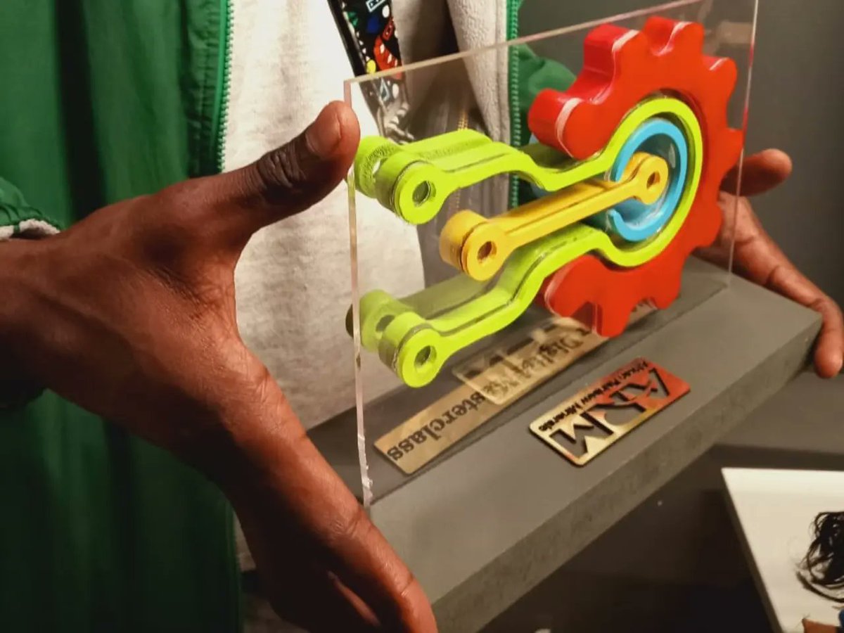 aukodesigns's tweet photo. Discover @AUKODesigns - where innovation meets aesthetics! We specialize in crafting unique and creative trophy designs, including awards for prestigious institutions like Wits Business School and ARM (Google ARM). Celebrate success with our exceptional awards trophies! #tech https://t.co/noa8w7NRqC