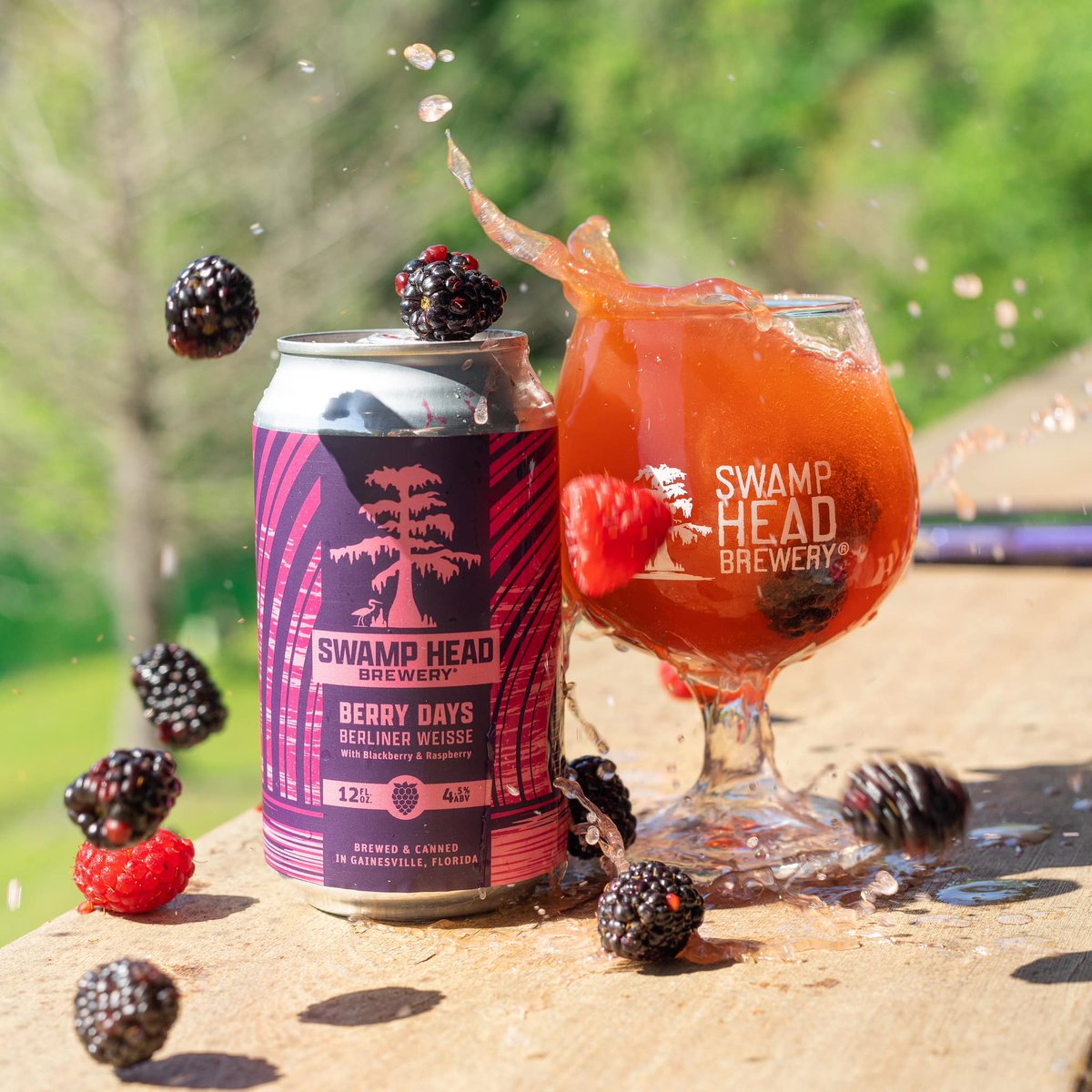 Did you miss out on @Swamphead #BerryDays this year? There is still time left to order it but don't wait too long! This 4.5% ABV #BerlinerWeisse is great in summertime, so it won't last long!