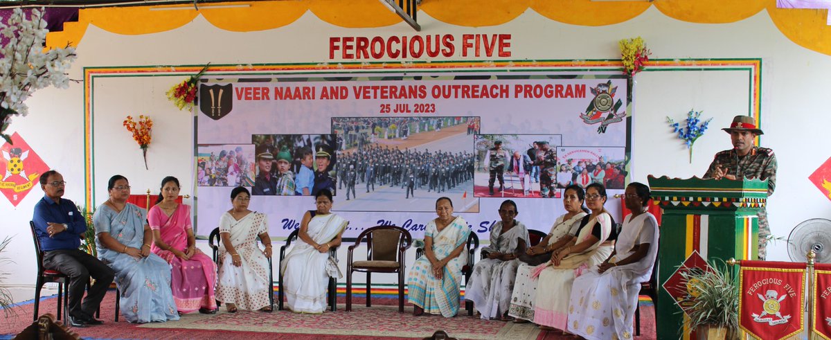 Spearcorps's tweet photo. #WeCare
#IndianArmy's unwavering commitment for veterans &  their families shines as it hosted an outreach programme for the #VeerNaaris & Next of Kins at  Dibrugarh. Event aimed at addressing grievances & felicitating  Veer Naaris upholding the highest traditions of the Army by remembering the sacrifices of the ones who laid down their lives for the nation.
@adgpi 
@easterncomd 
@mygovassam