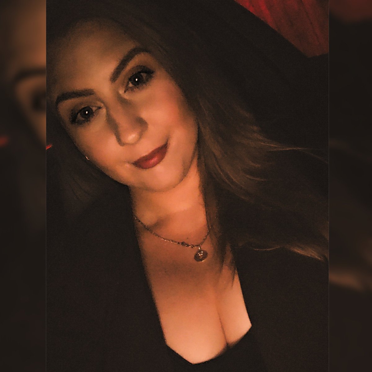 Ooooitsapanda's tweet photo. #NewProfilePic https://t.co/6KcYozZmDF