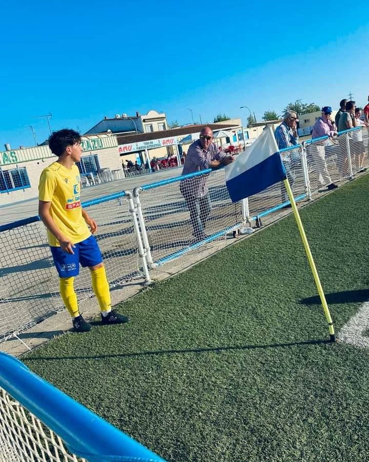 SPV_OFICIAL's tweet photo. Carlos Rodriguez Fernández, seleccionado por la International Challenger Cup para disputar del 30 de Julio al 14 de Agosto una pretemporada y procesos de selección en el complejo deportivo Mohammed VI de Rabat (Marruecos).

Enhorabuena Carlos🤗🤗 https://t.co/UQtyaHeSGC