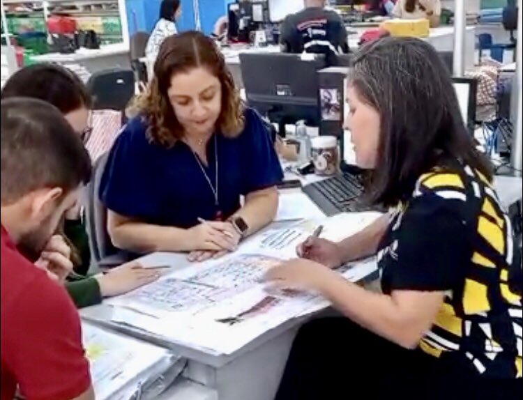 Projetar_SE's tweet photo. Foi um encontro para adequar o Projeto de Urbanização e Reforma do Mercado Édson Menezes Melo, em Itabi, às normativas da Vigilância Sanitária. Uma oportunidade para analisar, tirar dúvidas e aprovar detalhes sobre acabamentos, fluxos e ambientes apresentados no Projeto. https://t.co/LjmrsryQOH
