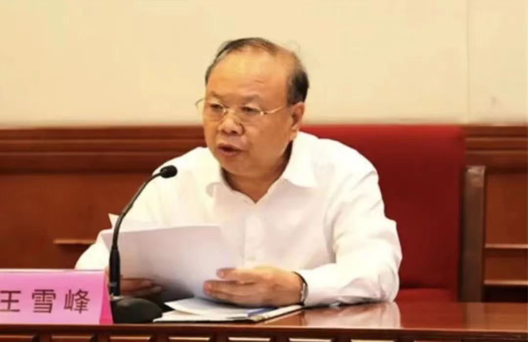mfceli's tweet photo. Hoy en China:
1) Sacaron a Qin Gang, el 2do en la diplomacia China
2) Sacaron al Yi Gang presidente del Banco de China
3) Arrestaron a Wang Xuefeng, anterior sub-director del grupo del PCCh del CPCNP
4) Sentenciaron a muerte a Zhou Jiangyong, anterior jefe del PCCh en Hangzhou https://t.co/YSl1bzr4ib