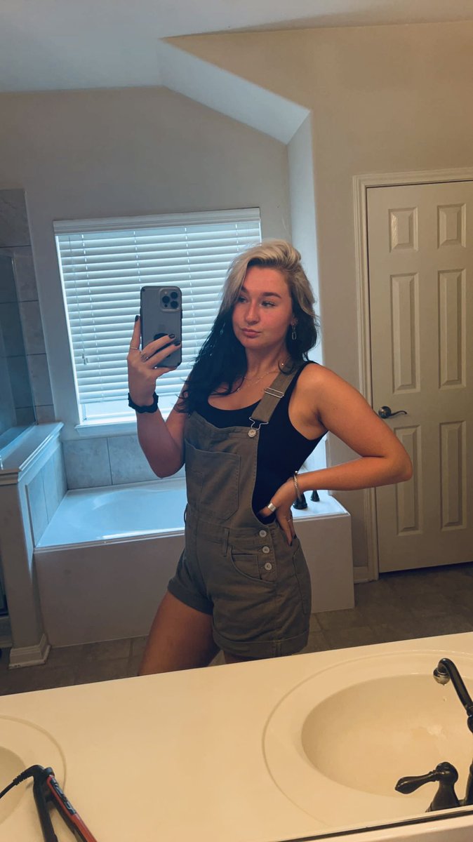 Daddy said I look like a sexy lil gardener