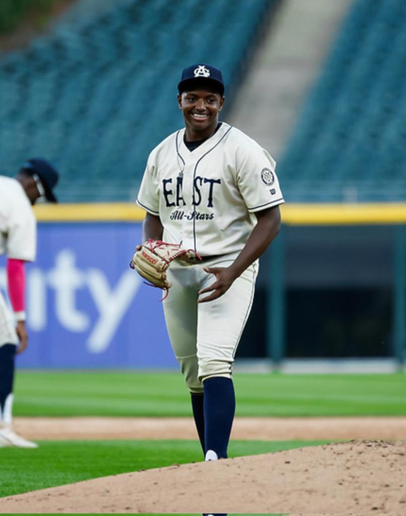 Justyn H (@jhart99bumplyfe) on Twitter photo Had an AMAZING EXPERIENCE!!!!! DDC (DOUBLE DUTY CLASSIC). <a href="/Lpexplodepitch1/">TOP VELOCITY CHICAGO/Lpexplodepitching</a> <a href="/WhitesoxAce/">White Sox Amateur City Elite (ACE)</a> <a href="/MizzouBaseball/">Mizzou Baseball</a> Had an AMAZING EXPERIENCE!!!!! DDC (DOUBLE DUTY CLASSIC). <a href="/Lpexplodepitch1/">TOP VELOCITY CHICAGO/Lpexplodepitching</a> <a href="/WhitesoxAce/">White Sox Amateur City Elite (ACE)</a> <a href="/MizzouBaseball/">Mizzou Baseball</a>