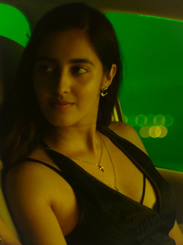 F14ntM6aMAEK00n?format=jpg&name=900x900