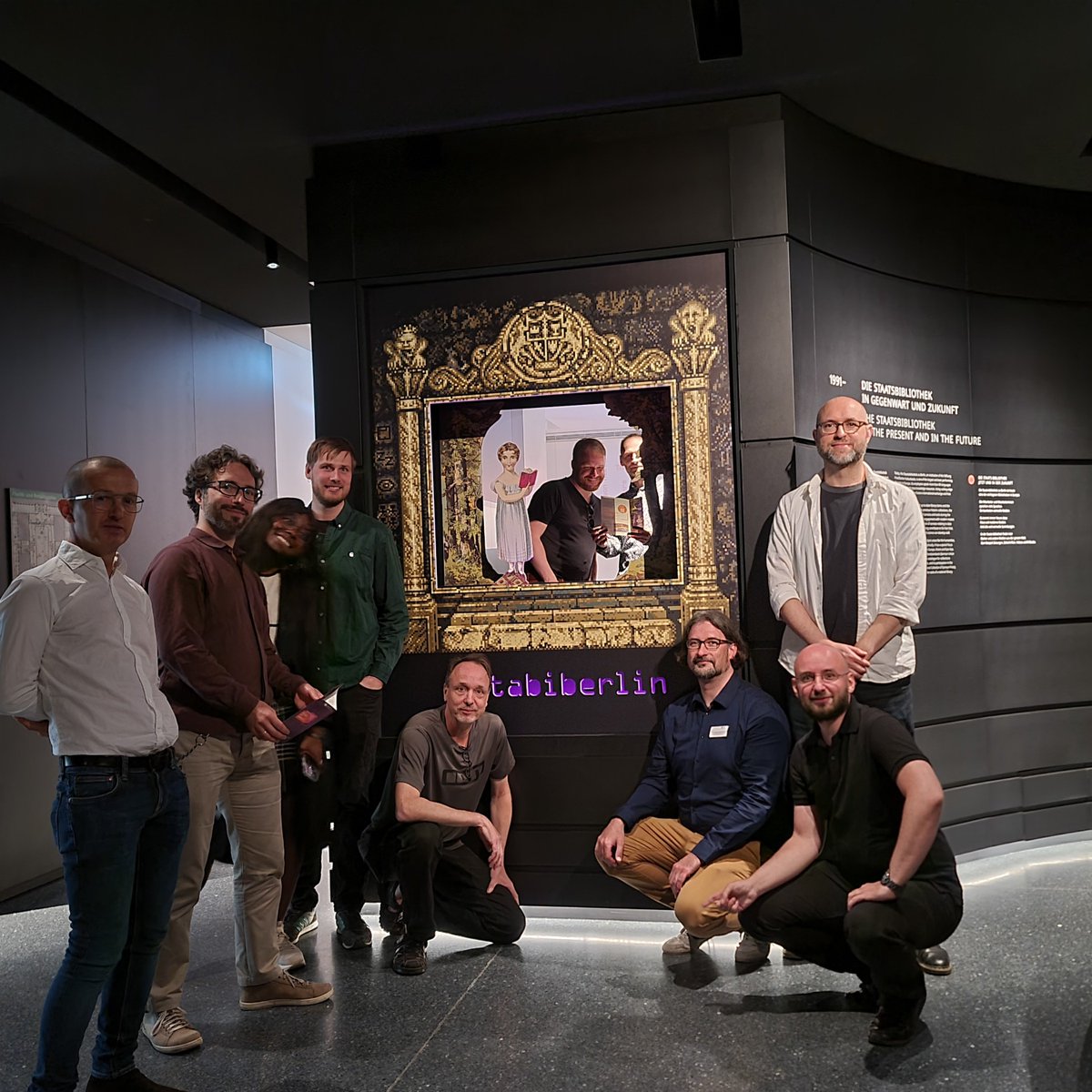 Staatsbibliothek zu Berlin (@stabiberlin) on Twitter photo Im Zusammenspiel - Berlins Game Studies-Szene zu Besuch in unserer medienhistorischen Ausstellung 'Play it again! Vom Spielbilderbuch zum Videospiel'. Darunter u.a. <a href="/A_Lange_Berlin/">Andreas Lange</a>, @seb_o_mat, <a href="/csongorb/">csongorb🌱 (@csongorb@mastodon.social)</a>, <a href="/CSM_Berlin/">Computerspielemuseum</a>, <a href="/digarecpotsdam/">DIGAREC</a> & <a href="/Digitale_Spiele/">Stiftung Digitale Spielekultur</a> blog.sbb.berlin/termin/ausstel… Im Zusammenspiel - Berlins Game Studies-Szene zu Besuch in unserer medienhistorischen Ausstellung 'Play it again! Vom Spielbilderbuch zum Videospiel'. Darunter u.a. <a href="/A_Lange_Berlin/">Andreas Lange</a>, @seb_o_mat, <a href="/csongorb/">csongorb🌱 (@csongorb@mastodon.social)</a>, <a href="/CSM_Berlin/">Computerspielemuseum</a>, <a href="/digarecpotsdam/">DIGAREC</a> & <a href="/Digitale_Spiele/">Stiftung Digitale Spielekultur</a> blog.sbb.berlin/termin/ausstel…