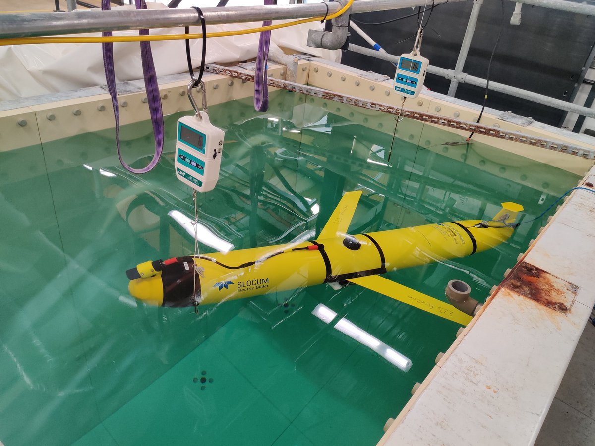 chrisaphys's tweet photo. After spending a weekend at @bluedotfestival talking about how gliders go up and down... I can confirm at least one of @BIOPOLE_NERC s gliders does! 🎉 https://t.co/YjuUvm7L08