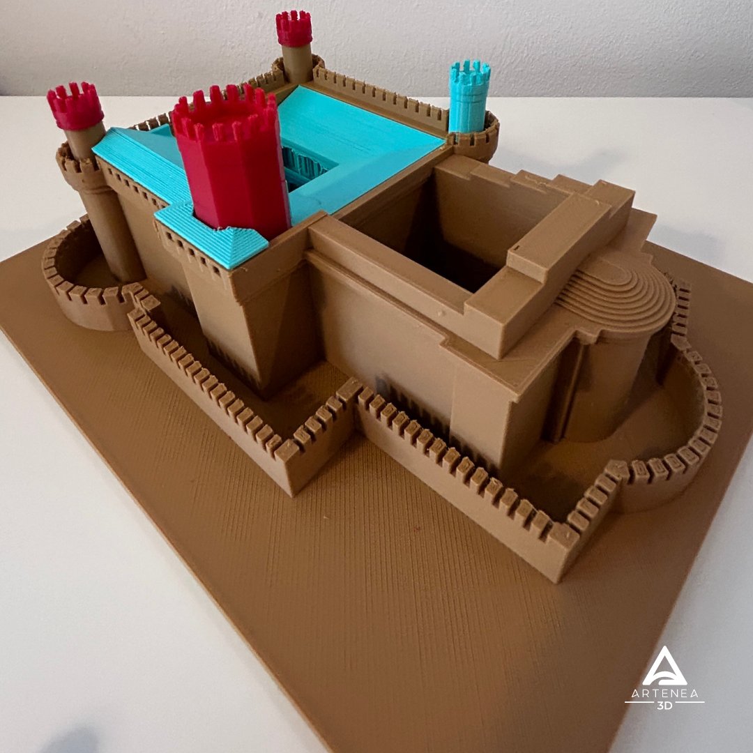 artenea3d's tweet photo. 🎤¿Eres fan de las reconstrucciones? Te traemos una con mucha historia.

💥Artenea 3D💥ha impreso en 3D el 🏰Castillo Manzanares El Real, ¿Te gusta? Te contamos más...😍 https://t.co/qMgmZDN4VB