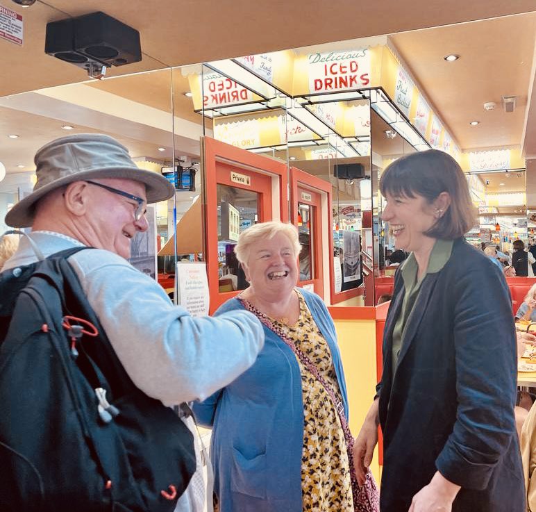 Rachel Reeves tweet media