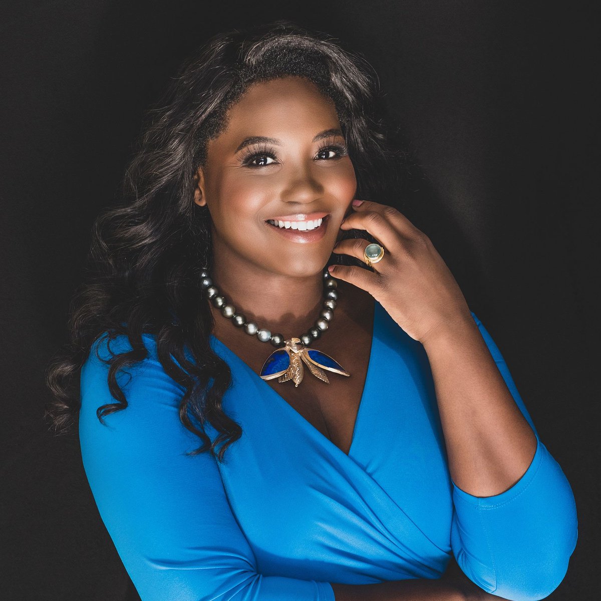 Soprano Angel Blue will be performing a recital tonight with the Aspen Music Festival (@aspenmusic)!

#Soprano #Opera #OperaSinger #Aspen #Festival #AspenMusicFestival https://t.co/eZJmwO2JTu