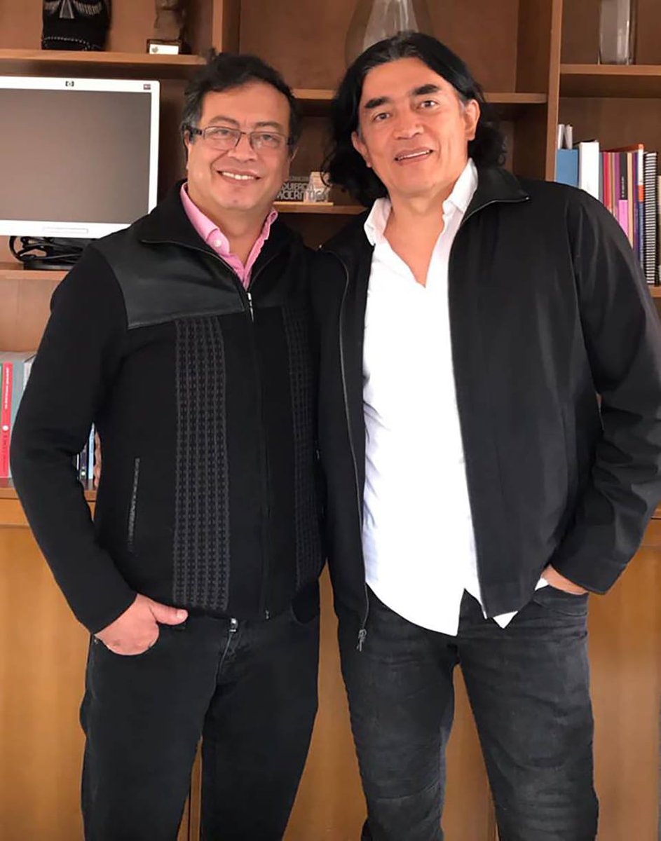 GloriaOramas's tweet photo. #BolívarAlcalde Con los Gustavos gobernando recuperaremos a Bogotá, @GustavoBolivar tiene la mision de continuar con la tarea que iniciamos en Bogotá Humana, segura de que lo hará, lista para la campaña! https://t.co/HeVB93TmO2