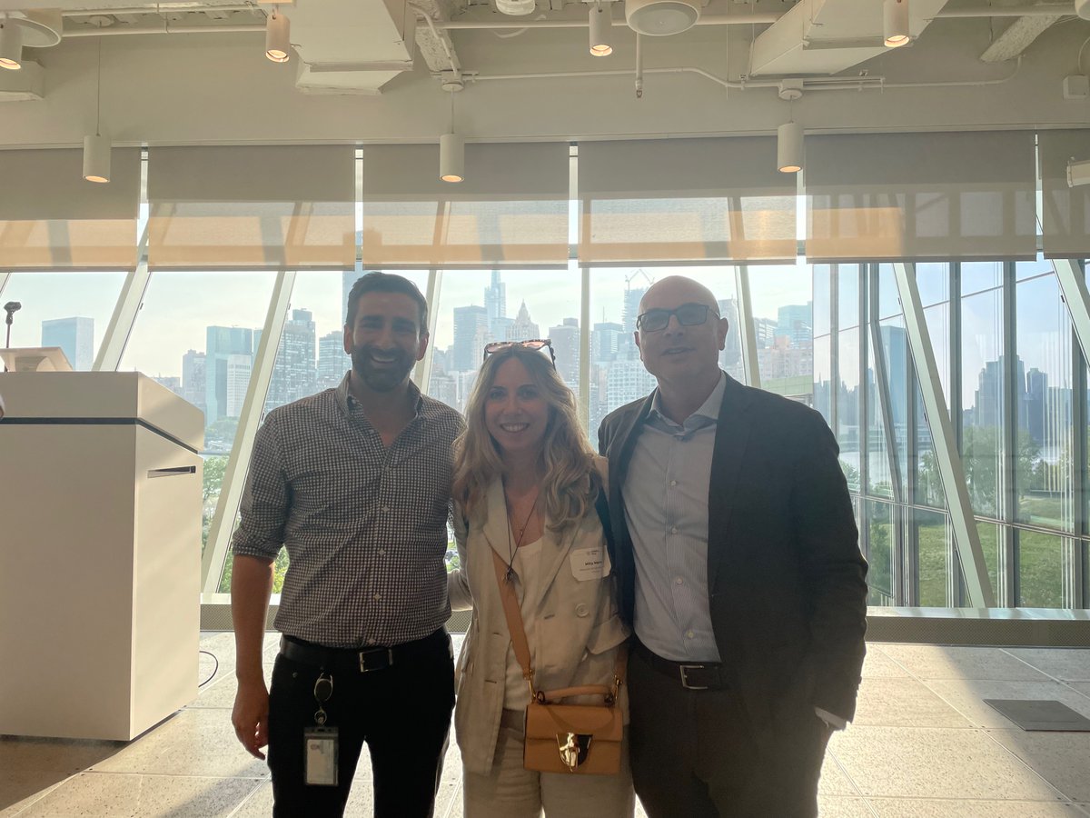 mitamarra's tweet photo. Models of #highereducation for #entrepreneurship &amp; #sustainabledevelopment Many thanks to all participants in the workshop I organized with @FerGomezBaquero @CornellTech @rtrapasso @OECD  at the NY #italianacademic center of @UninaIT https://t.co/TsZRXu4fyl https://t.co/ZhEhUx5AlM