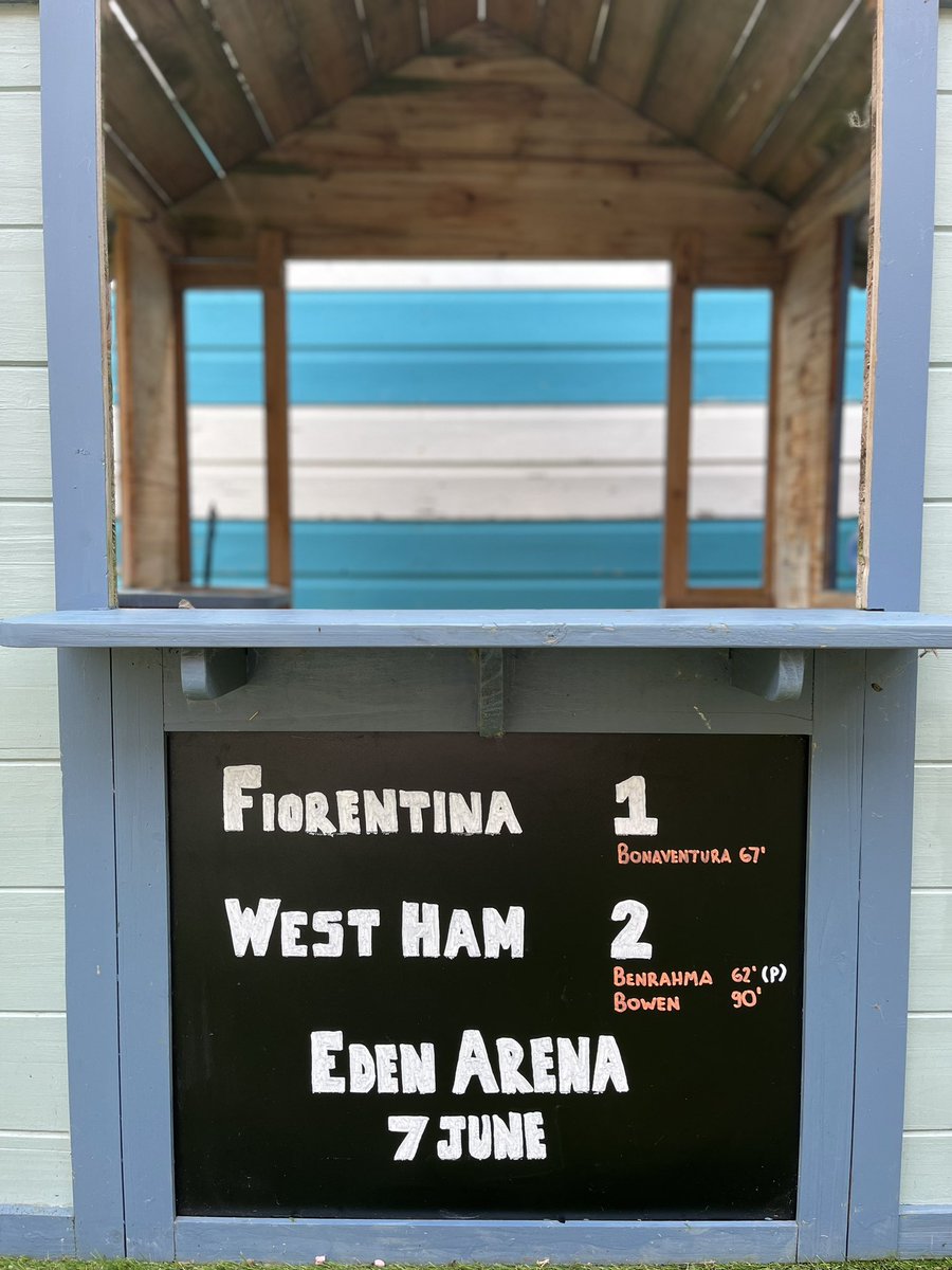 FPL_DiCanio's tweet photo. When you get asked to redo the chalkboard on the kid’s cafe. 
@WestHam #WestHam #irons #COYI https://t.co/wwoyxDF1H1
