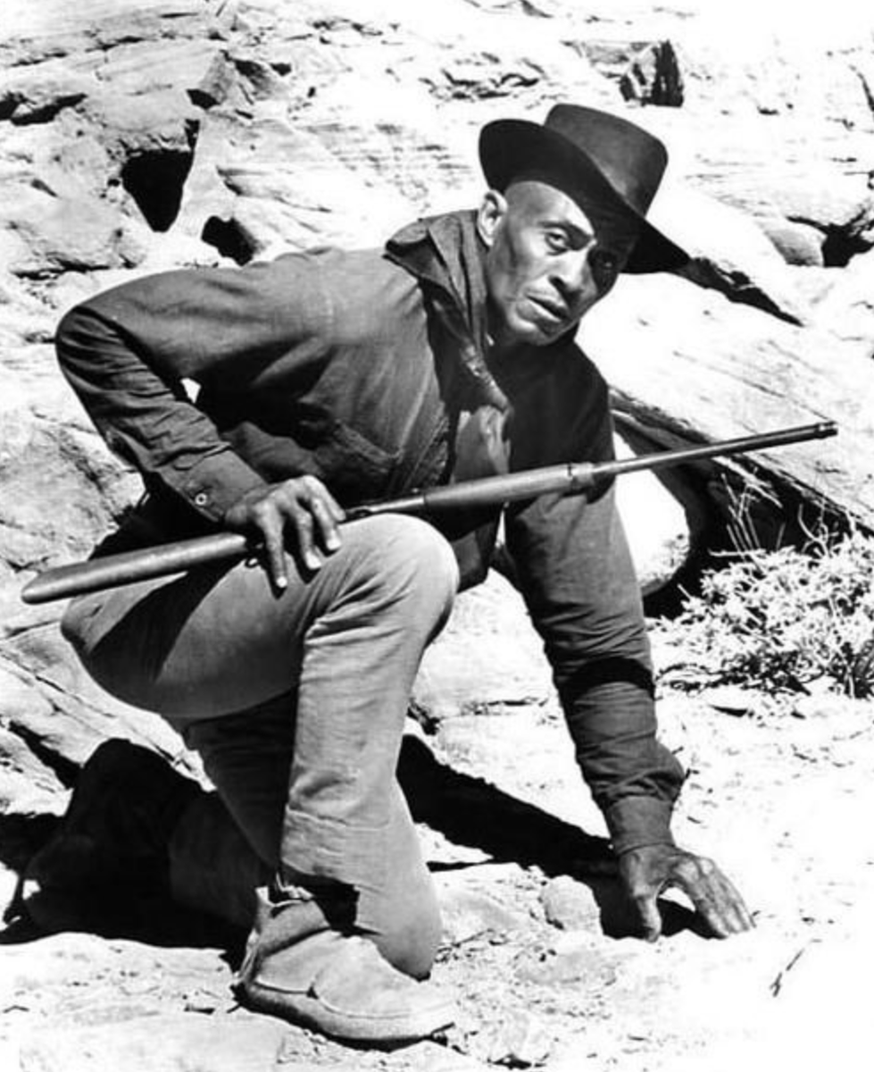 CitizenScreen's tweet photo. Remembering Woody Strode on his birthday #botd 

Mark your calendars! Mr. Strode will be spotlighted on August 29 as part of #TCM’s #SummerUnderTheStars https://t.co/6s85R9ySvG
