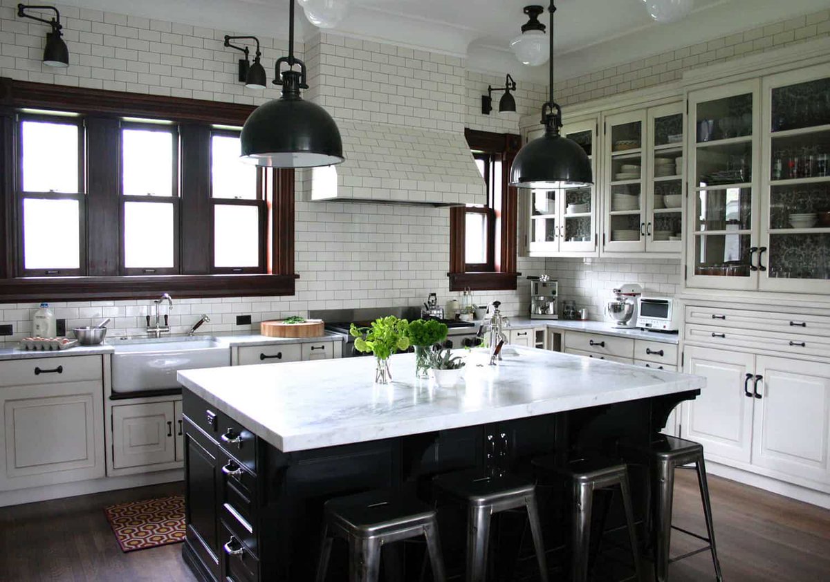 CreativeWoodVT's tweet photo. 15 Most Beautiful #Kitchens With A White Subway Tile Backsplash | @OneKindesign
#subwaytile
https://t.co/0DryBVWV4y https://t.co/krVRCSdceP
