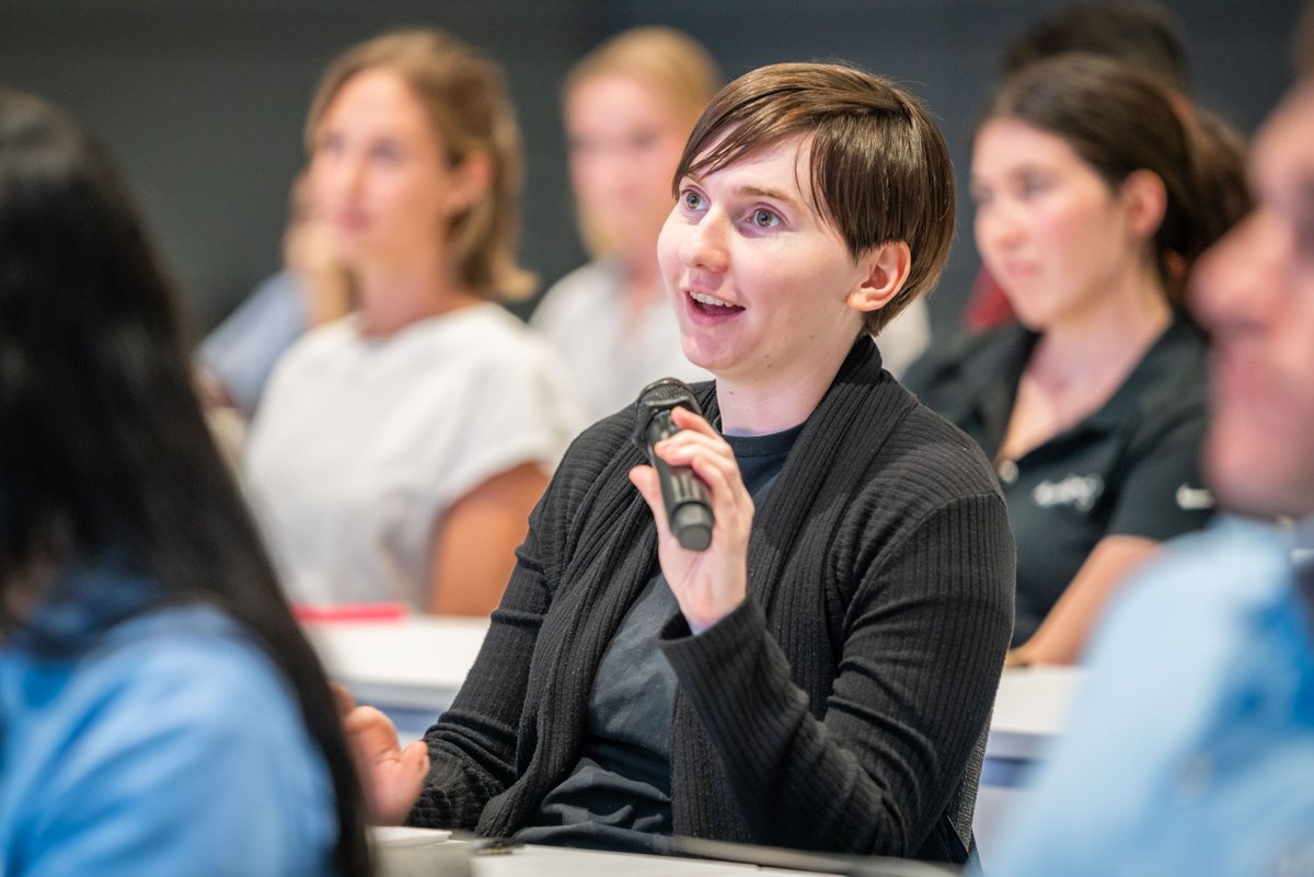 Arthrex's tweet image. At our Intern/Co-op Employee Panel, Arthrex employees shared how their professional and educational backgrounds led them to their careers with Arthrex and gave advice to students as they begin their own career journeys.

#NationalInternWeek #ArthrexProud