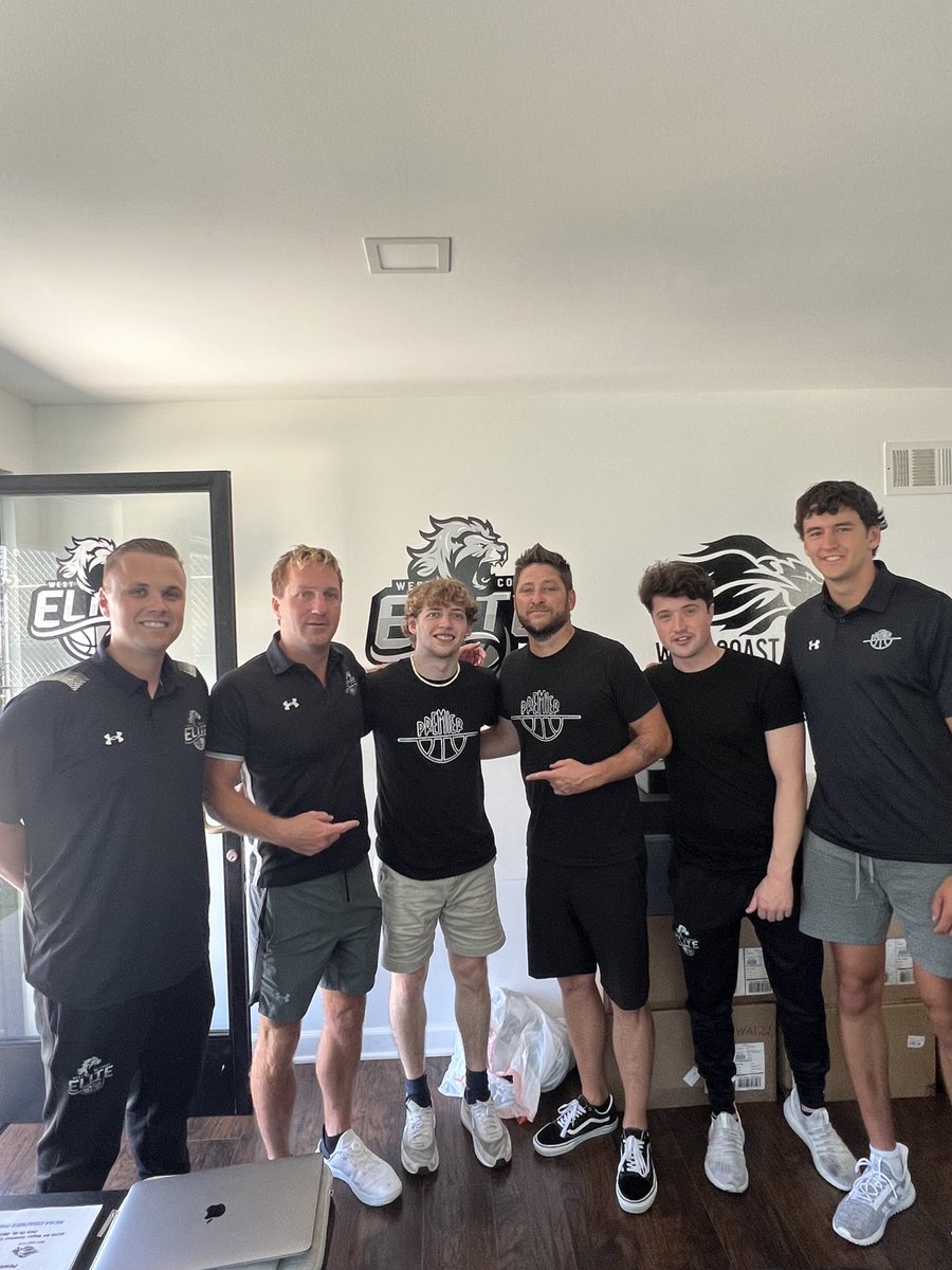 Ryan Silver tweet media