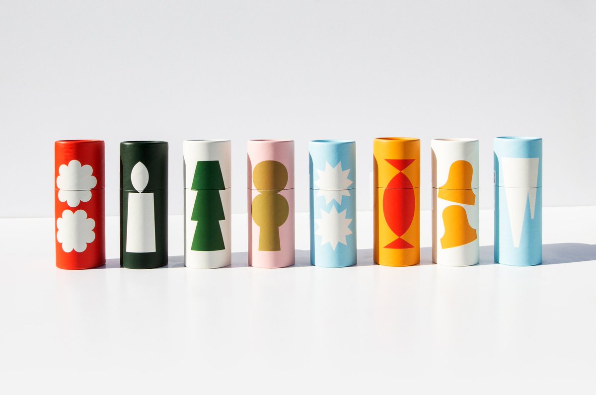 Eye candy. 

Kaffebox coffee from Norway is no slouch when it comes to packaging design. 

But their annual advent calendar packs are particularly wonderful. 

Each year is a new design, more recently leaning into festive holiday aesthetics. 

Love this set from 2020 which was a… https://t.co/dlHe0l2s7w https://t.co/t0vHpfa2uU