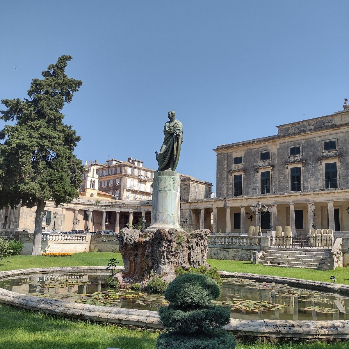 Corfu Literary Festival 💙 tweet media