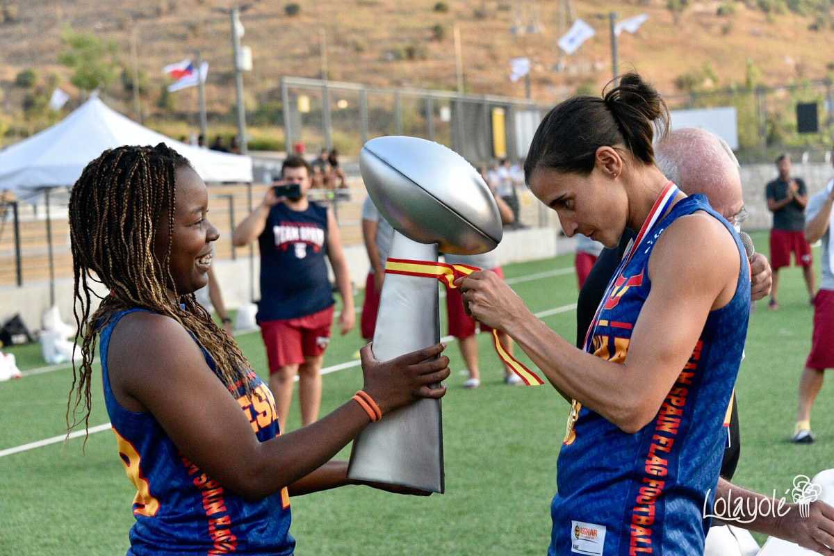 AlvaroRRY's tweet photo. ¿Qué es el Flag Football?

Para los que no lo sepáis es una adaptación del fútbol americano sin contacto en el que se prioriza la velocidad y la agilidad.

Además, ha supuesto el mayor éxito internacional para nuestra Federación en toda la historia https://t.co/Mij7cOFhwi