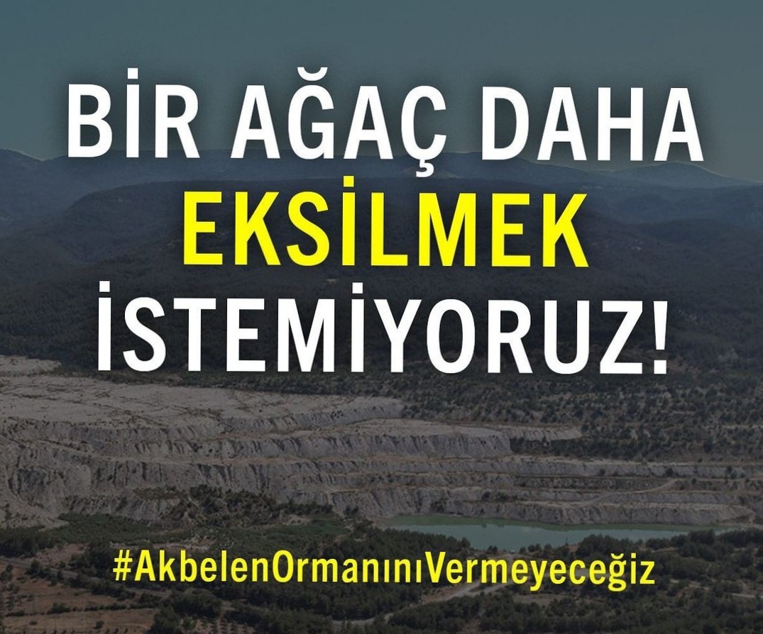 aliogretmen59's tweet photo. Son 20 yılda maden, enerji sahası vb sebeplerle kaybedilen orman alanları yangın sebebiyle kaybedilenlerin 2 katı. 

Yanan yerler tekrar yeşerirken maden sebebiyle kaybedilenler asla geri dönmüyor. 
🔥🏗🏗🪨
#AkbelenOrmanınıVermeyeceğiz https://t.co/Qy1MQ4byxS