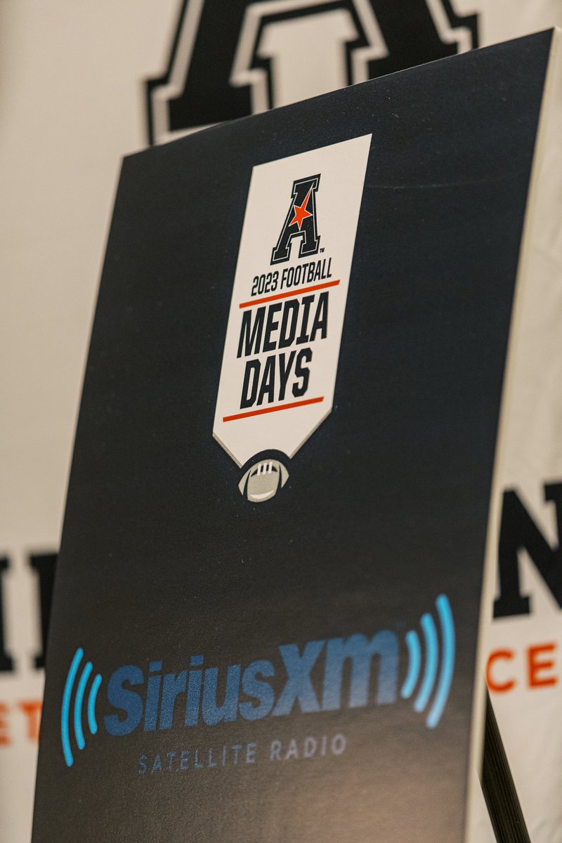 UAB_FB's tweet image. 🔜  2023 Season

That’s a wrap from American Athletic Conference Media Days‼️

#WinAsOne | #PowerForward