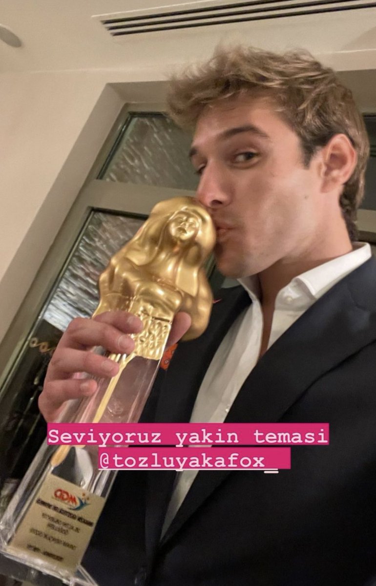 Benim yeni menajere karşı tavır net 
#ozgurfoster