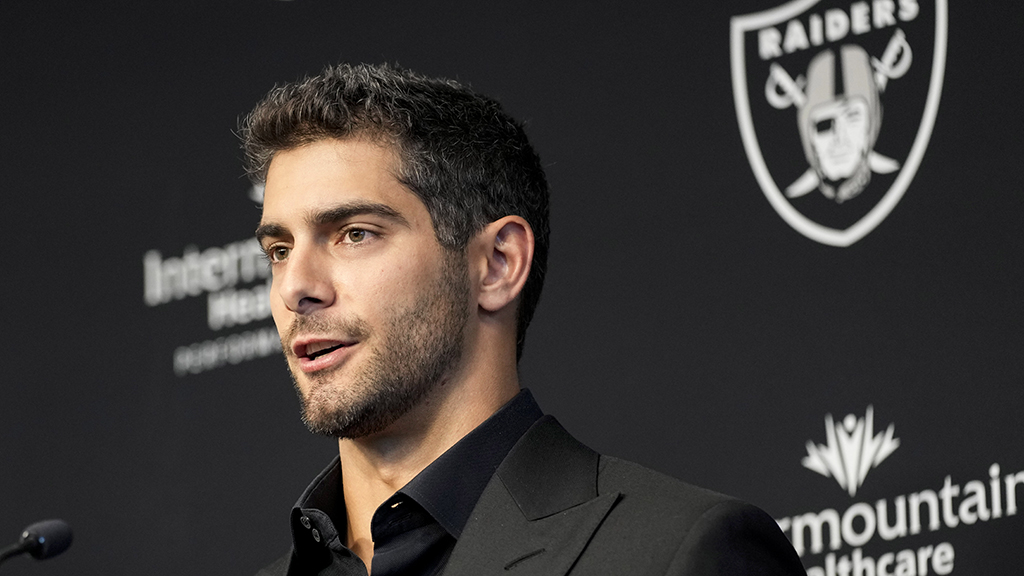 Raiders' Josh McDaniels: No restrictions for QB Jimmy Garoppolo (foot) in training camp
https://t.co/pcVC6xwq9O https://t.co/Z8rvWODPfe