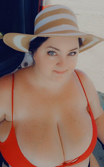 Ahhh Beach https://t.co/0zysvlj3eQ<a href="/tag/chicago"class="tags"><span>#chicago</span></a><a href="/tag/rt"class="tags"><span>#rt</span></a><a href="/tag/exxxotica"class="tags"><span>#exxxotica</span></a><a href="/tag/exxxoticachicago"class="tags"><span>#exxxoticachicago</span></a>