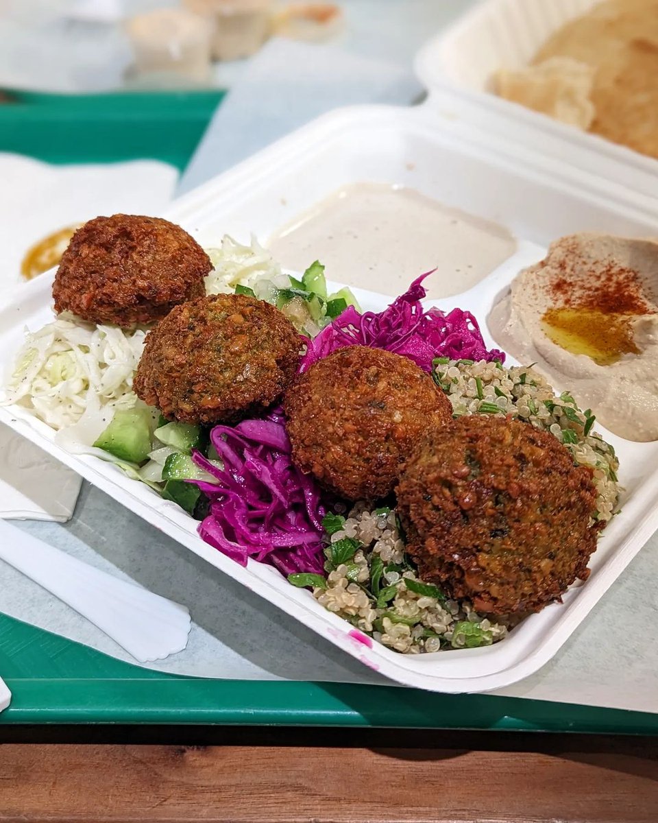 SBPublicMarket's tweet photo. These crispy, spicy falafel balls are absolute perfection paired with creamy hummus, herby tahini, and a giant salad and quinoa. You can always find a super satisfying plant-based meal from @falabar  🌱 #veganfood #plantbased #SBpublicmarket https://t.co/wdup5Ezf3j