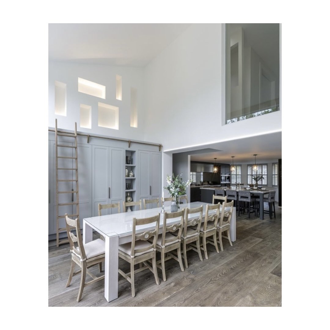 westinhoods's tweet photo. A dream kitchen created by the talented @MowlemKitchens guys 😍 including a made to measure bespoke Westin wall hood 👌🏼 https://t.co/1zShrLoJfO
