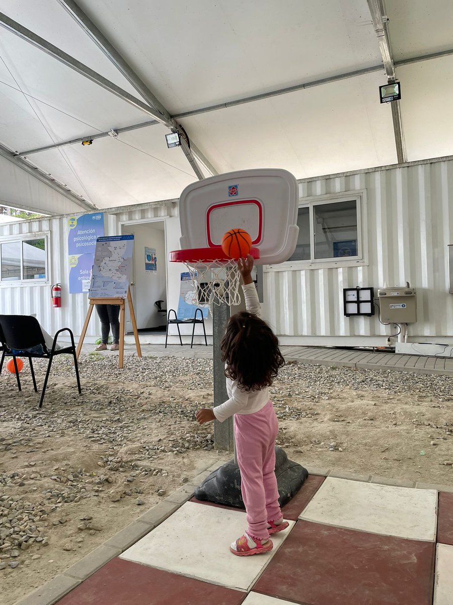 BesemObenson's tweet photo. 🫱🏽‍🫲🏼Inclusión + protección + soluciones

Gracias a nuestros donantes, @ACNURamericas 🇬🇹 puede responde a las necesidades de las personas refugiadas en el país.

¡Hoy agradecemos el apoyo del 🇨🇭pueblo suizo @SwissMFA  y les deseamos un feliz día nacional! https://t.co/YoOoEq30FQ