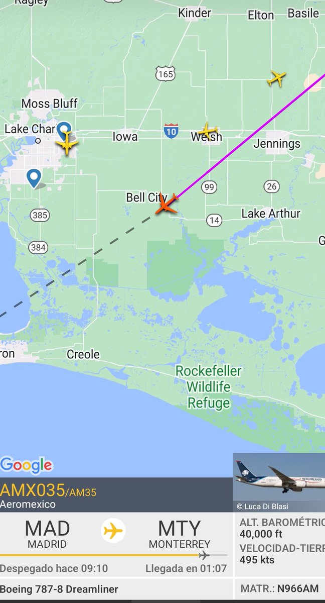 A una hora de llegar a tierras regias el #refuerzodelujo de <a href="/Rayados/">Rayados</a> en estos momentos <a href="/SergioCanales/">Sergio Canales</a> vuela por territorio estadounidense cerca de llegar a la frontera con Mexico