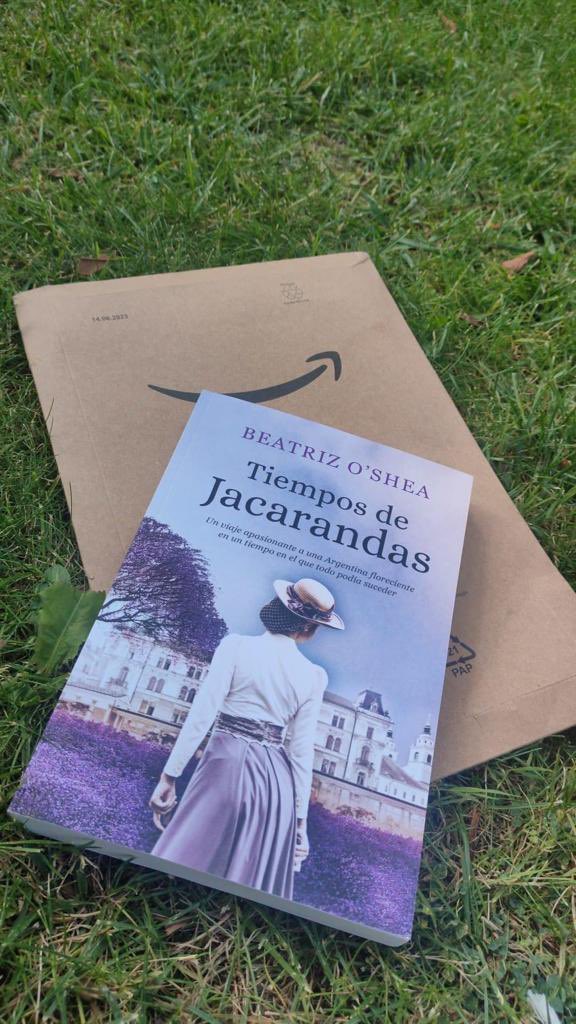 Biriba's tweet photo. Está a la venta en Amazon en formato electrónico y físico: enlace directo en la biografía, pero es este:

https://t.co/GbZuZ8Ue5r https://t.co/ZseLpvvv06