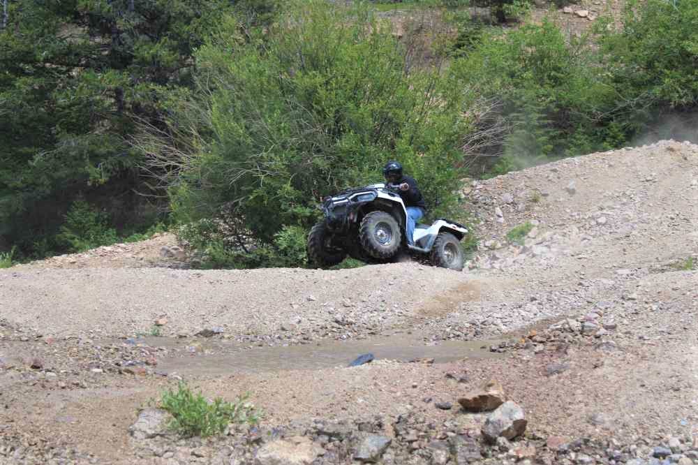 LawsonAdventure's tweet photo. It's been great weather and fun times on the trail for our 1-Seater ATV &amp; 4-Seater RZR tours! 😎🏎⛰
#atv #atvlife #colorado #mountains #polarisrzr #rzr #lawsonadventurepark #outdoors #neardenver #adventure https://t.co/JhCZcTdtQv