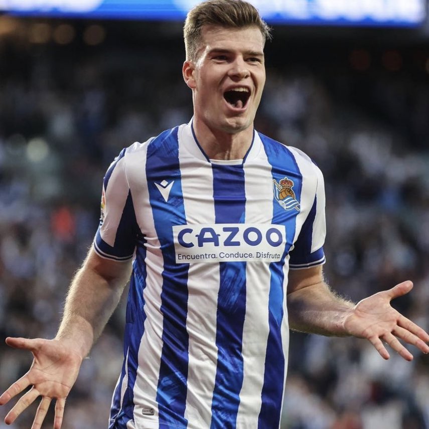 FabrizioRomano's tweet photo. Official: Alexander Sørloth joins Villarreal from Real Sociedad, done deal 🟡🇳🇴 https://t.co/YKjIxyAT02