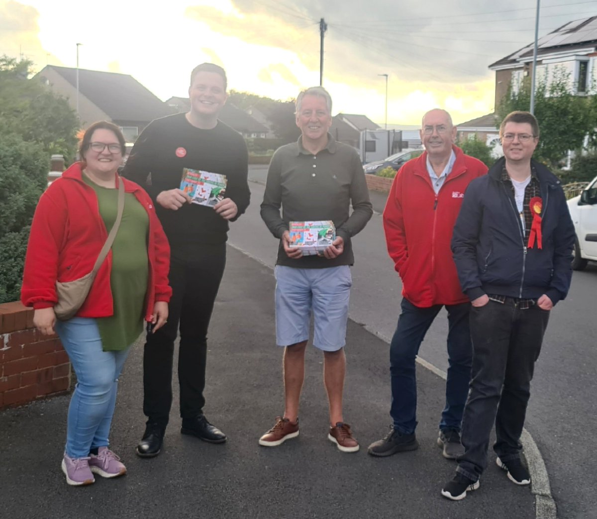 Great session tonight in Cliviger, people fed up of the Tories - and feeling no better about the Greens!